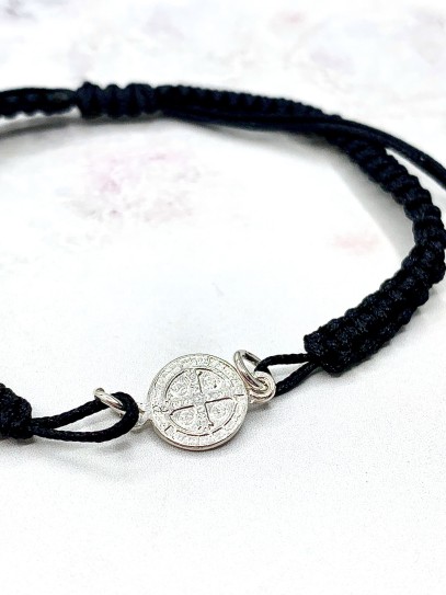 Saint Benedict Medal Bracelet in Macrame and Silver