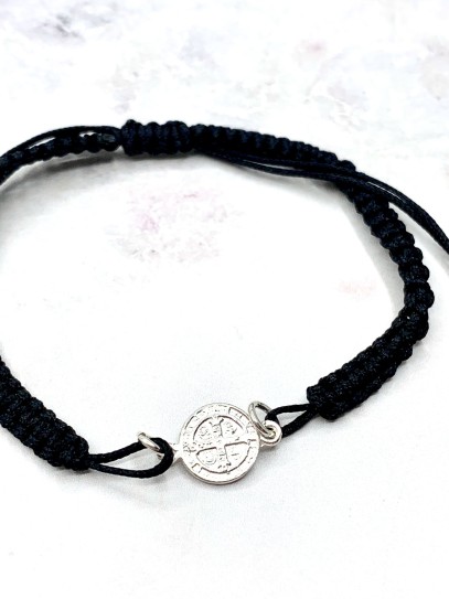 Saint Benedict Medal Bracelet in Macrame and Silver