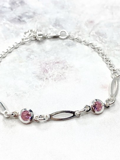 'Eternal love' bracelet in pink zirconia
