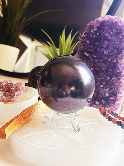 Natural Shungite Sphere 10 cm | Extreme Protection