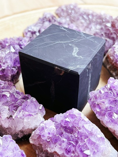 Cub de Shungit natural 7 cm | Protecció extrema