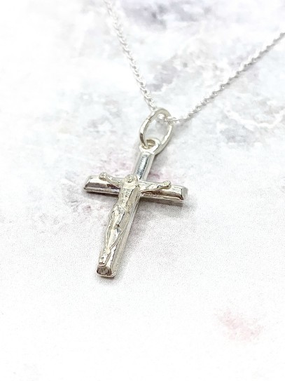 Collaret de Creu Crucifix de Crist de plata