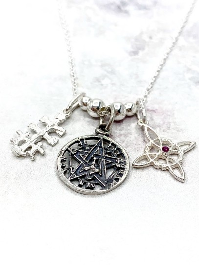 Triple protection silver necklace: Witch's Knot, Caravaca Cross and Tetragrammaton