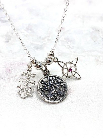 Triple protection silver necklace: Witch's Knot, Caravaca Cross and Tetragrammaton