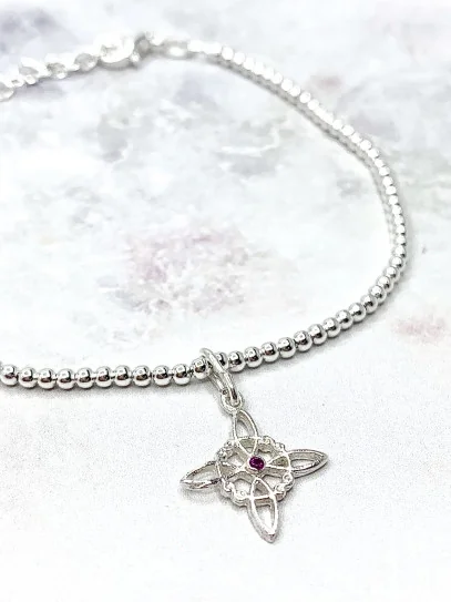 Pulsera 'Bridget' de Nudo Brujas y Rubí
