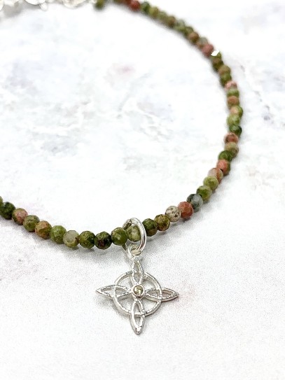 Pulsera 'Glinda' de Nudo Brujas y Unakita