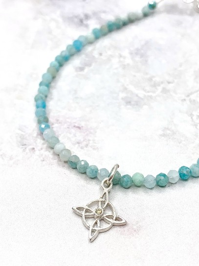 Pulsera 'Glinda' de Nudo Brujas y Amazonita