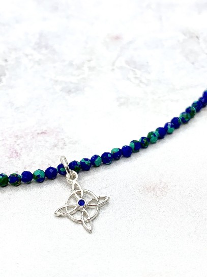 Collaret 'Glinda' de Nus Bruixes i Malaquita blava - Protecció i Purificació