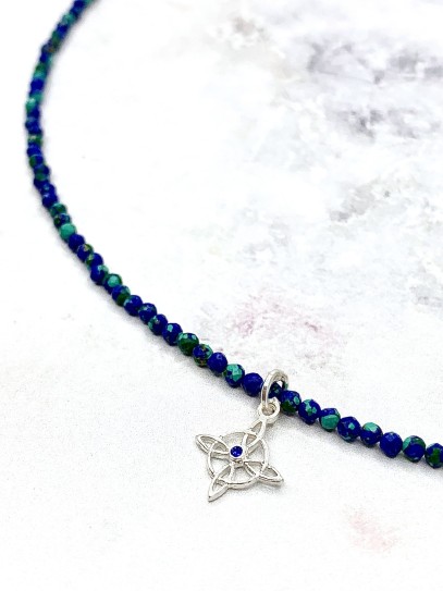 Collaret 'Glinda' de Nus Bruixes i Malaquita blava - Protecció i Purificació