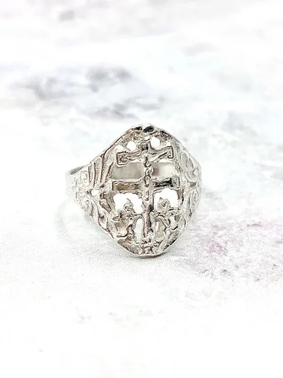 Anillo Cruz de Caravaca de plata