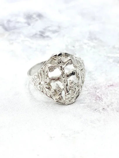 Anillo Cruz de Caravaca de plata