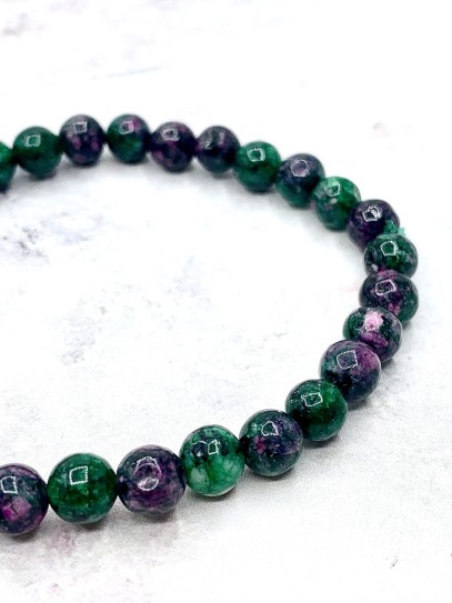 Zoisite and Ruby 'Asha' bracelet 6mm | Protection and abundance