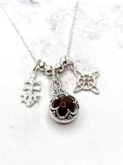 Triple protection silver necklace: Gotland Tiger's Eye Mini, Witches Knot and Caravaca Cross
