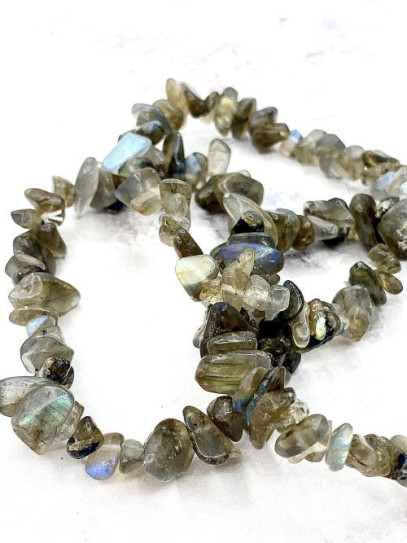 Labradorite Chip 'India' bracelet | Protection and Intuition