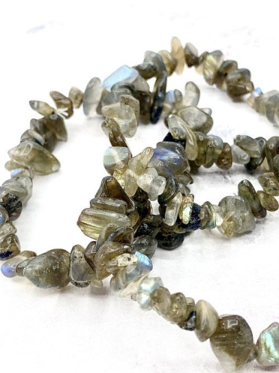 Pulsera 'India' de chip de Labradorita | Protección e intuición