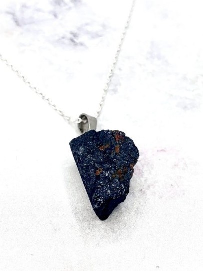 Collar 'Kaira' de Turmalina negra