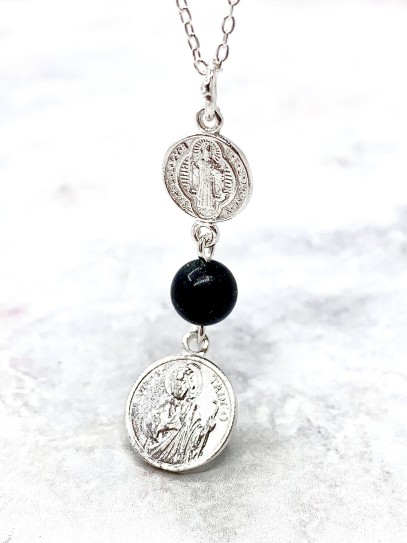 Collaret triple protecció de plata: Medalla de Sant Benet i Sant Judes Tadeu amb Turmalina