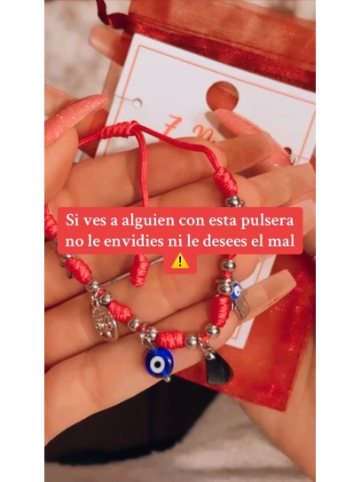 Pulsera de los 7 nudos de protección y charms de la suerte