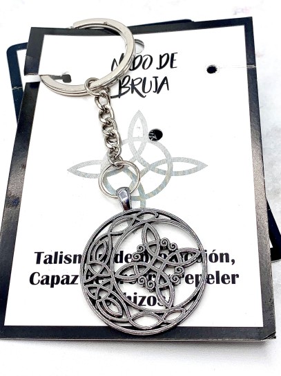 Witch's Knot talisman protective keychain