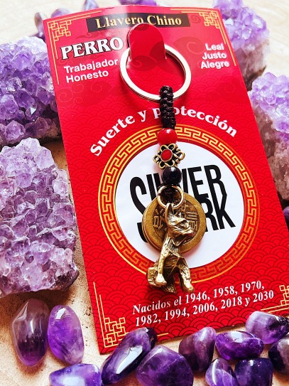 Llavero del zodiaco chino: el año del perro (1946, 1958, 1970, 1982, 1994, 2006, 2018)