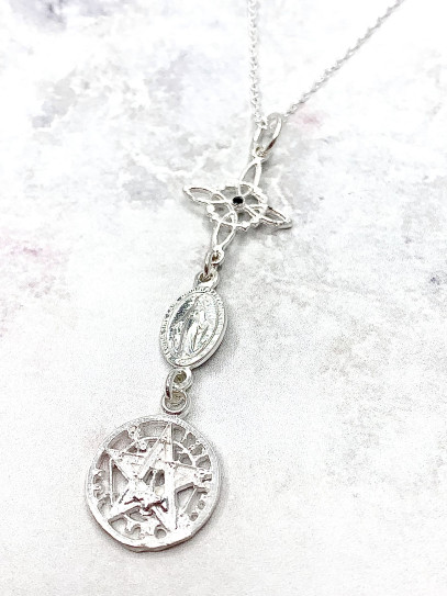 Collar triple protección: Nudo de Bruja, Medalla Virgen de la Milagrosa Turmalina y Tetragramatón