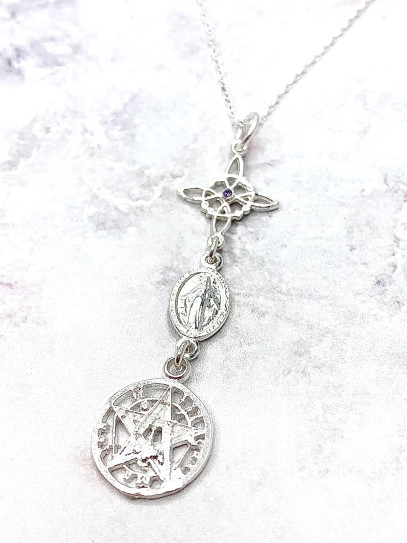 Collar triple protección: Nudo de Bruja, Medalla Virgen de la Milagrosa Amatista y Tetragramatón