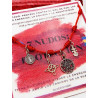 Pulsera 7 nudos roja cuatro protecciones: Nudo de Bruja, Cruz de Caravaca, San Benito y Tetragramatón de plata