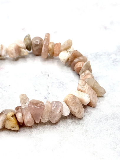 'India' Sunstone Chip Bracelet | Happiness and Harmony