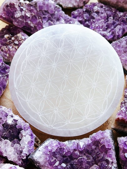 Selenite Plate with engraved the flower of Life (size XL)