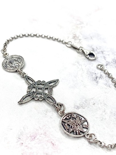 Triple protection silver anklet: Witches Knot, Tetragrammaton and Saint Benedict Medal