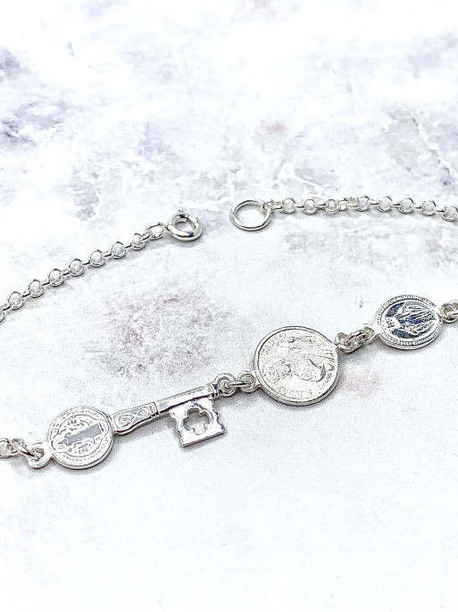 Pulsera triple protección de plata: Medalla llave de San Benito, San Judas Tadeo y medalla de la Milagrosa
