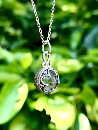 Collar 'Gotland' súper mini de Cuarzo cristal