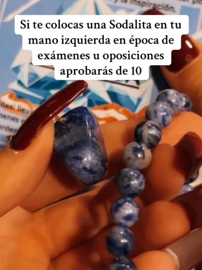 Sodalite 'Asha' bracelet 6mm | Intelligence and studies
