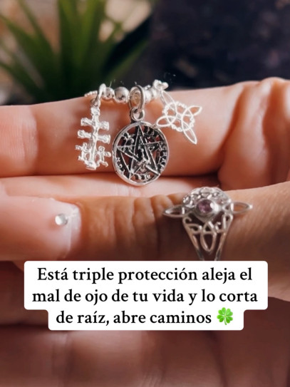 Triple protection silver necklace: Witch's Knot, Caravaca Cross and Tetragrammaton