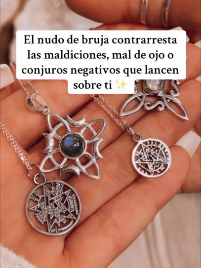 Collar 'Agatha' de Nudo Brujas