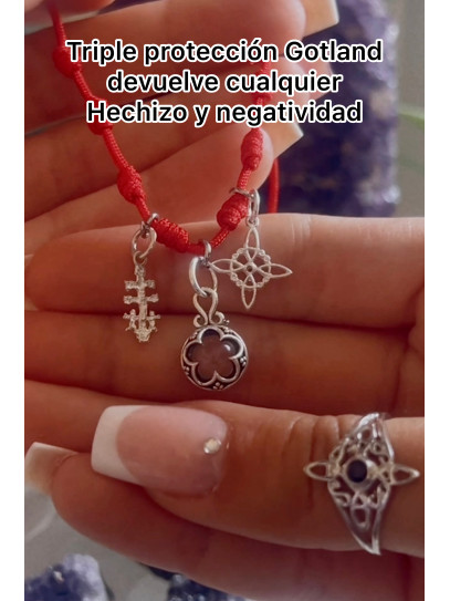 Pulsera triple protección: Gotland de Cuarzo, Nudo de Bruja y Cruz de Caravaca