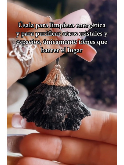 Collaret Escombra de bruixa - Taramita, Cianita negra