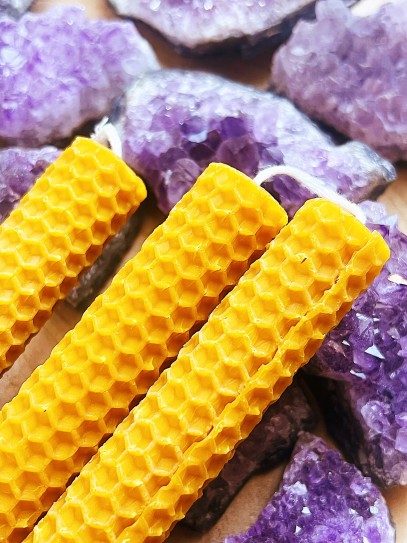 Pack of 8 honey candles for the 11th and 22nd of each month (20 cm x 2 cm)