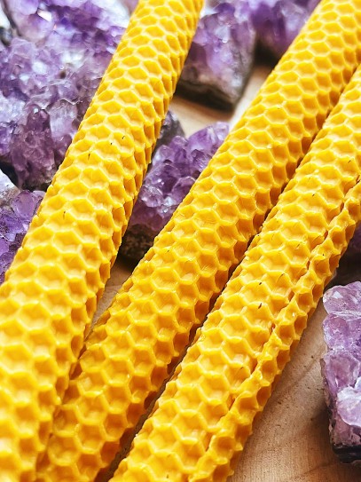 Pack of 8 honey candles for the 11th and 22nd of each month (20 cm x 2 cm)