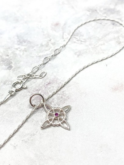 Tobillera 'Bridget' de Nudo Brujas y Rubí