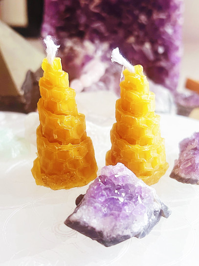 Special spiral honey candle for sweetening