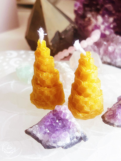 Special spiral honey candle for sweetening