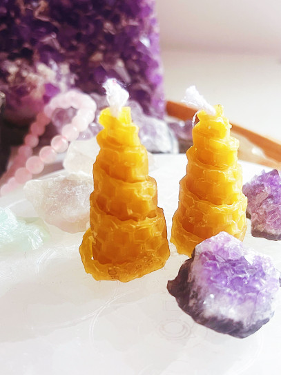 Special spiral honey candle for sweetening