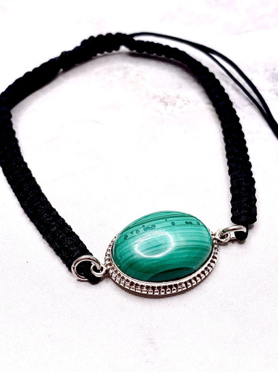 100% real malachite and macramé 'Anisha' bracelet