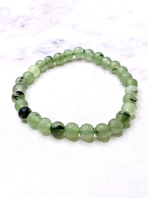 Pulsera 'Asha' de Prehnita 6mm | Serenidad y amor incondicional