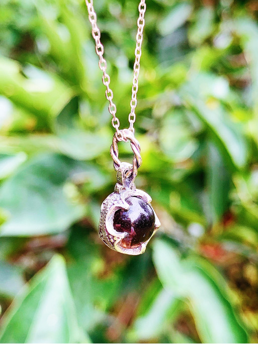 Super mini 'Gotland' smoky quartz necklace