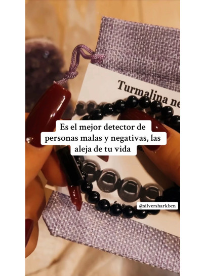 Pulsera triple protección de plata: Nudo de Bruja, Cruz de Caravaca y San Benito con Turmalina