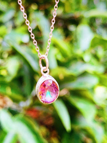 Collar 'Ananda' mini de Topacio Místico