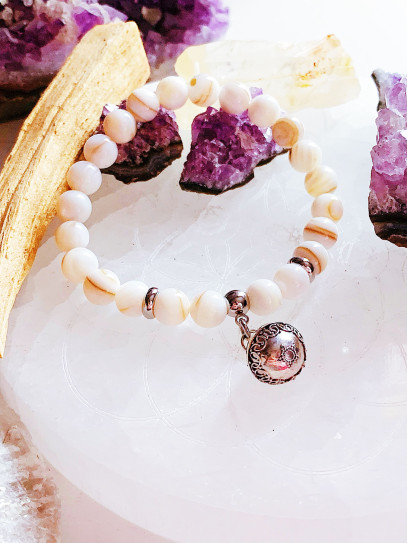 Pulsera Luz de los Ángeles ✨ de Madre Perla 8 mm