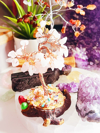 Árbol Atrae el Amor verdadero de Cuarzo rosa y mix chakras – Protección